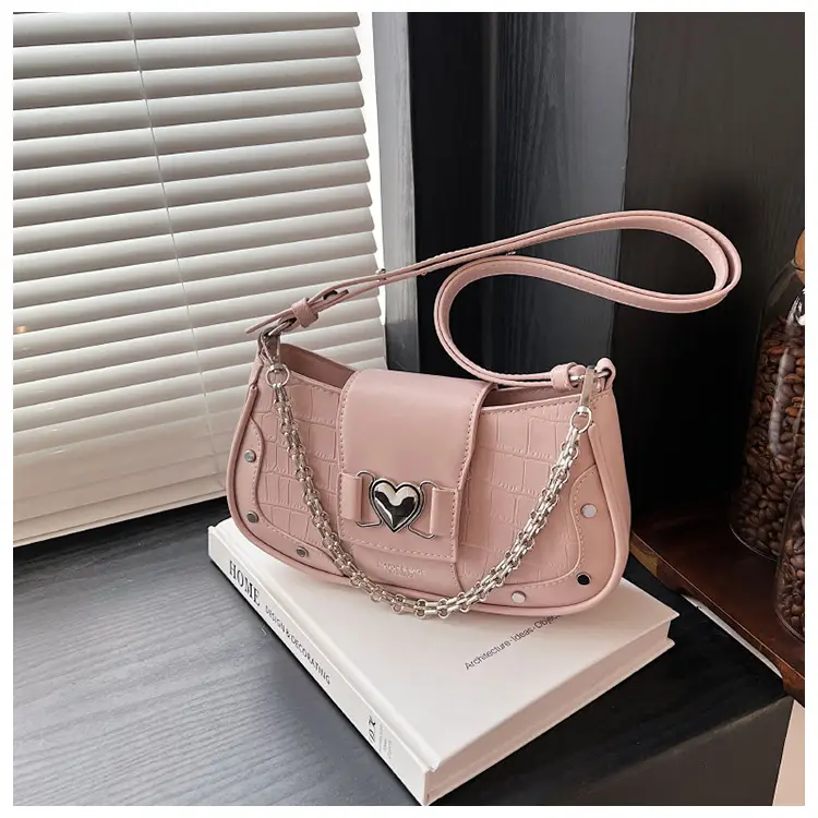 Black Chain Crossbody Bag Women 2025 New — feature 24