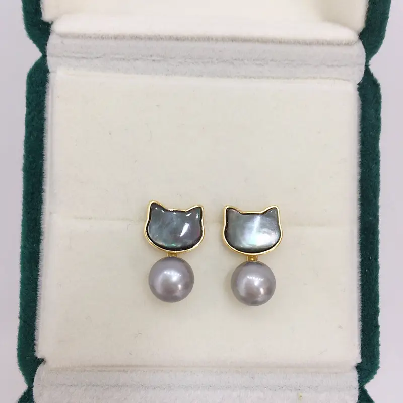 Cat Design Pearl Earrings for Women 18K Gold — feature 6
