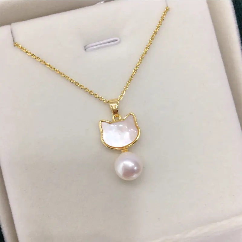 Zhuji Origin Cat Pearl Pendant Necklace Gold Chain — feature 3