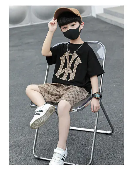 Boy's Cool Black Graphic Shorts Set Summer Wear — feature 1