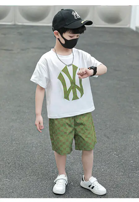 Boy's Cool Black Graphic Shorts Set Summer Wear — feature 2