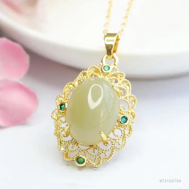 Guan Yu Jade Pendant Clear Water Material Necklace - Image 3