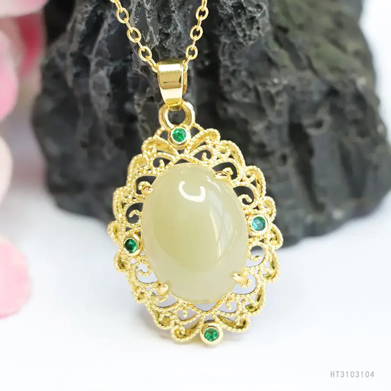 Guan Yu Jade Pendant Clear Water Material Necklace — feature 9