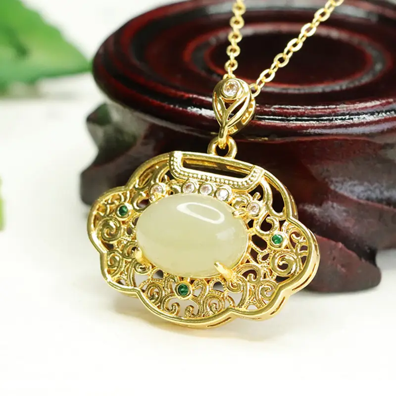 Aiyu Hetian Jade Pendant Necklace with Ruyi Lock Design - Image 3