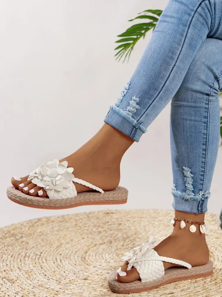 Women's White Floral Flats Summer Sandals — feature 18