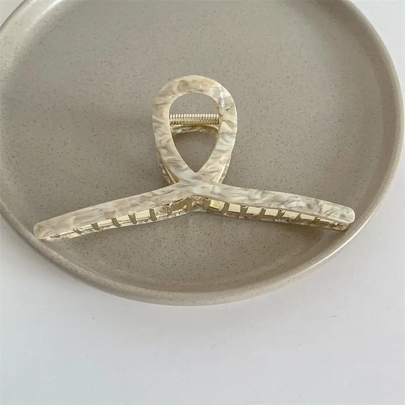 Oversized Retro Hairpin Women's Back Acetate Clip - Image 14