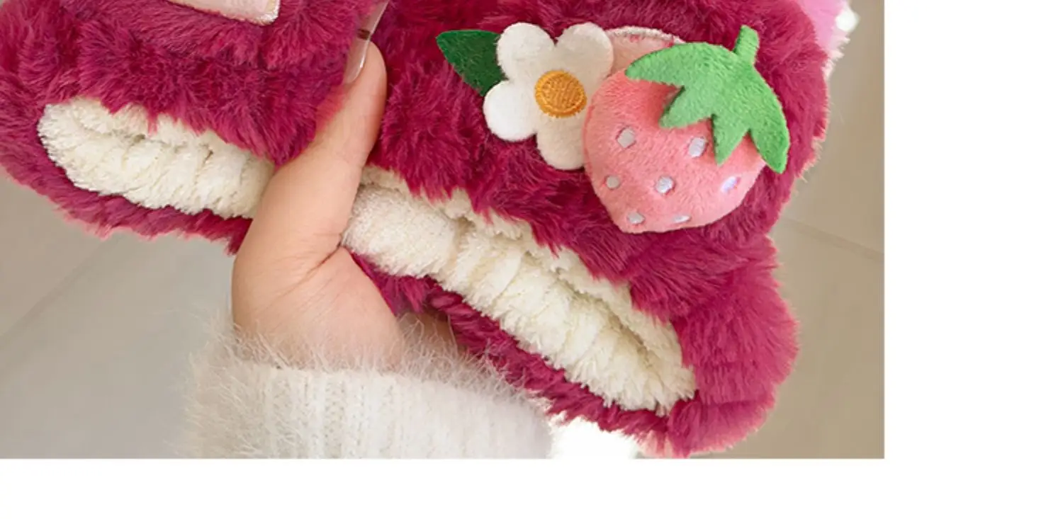 Plush Strawberry Bear Headband for Face Washing Winter — feature 4