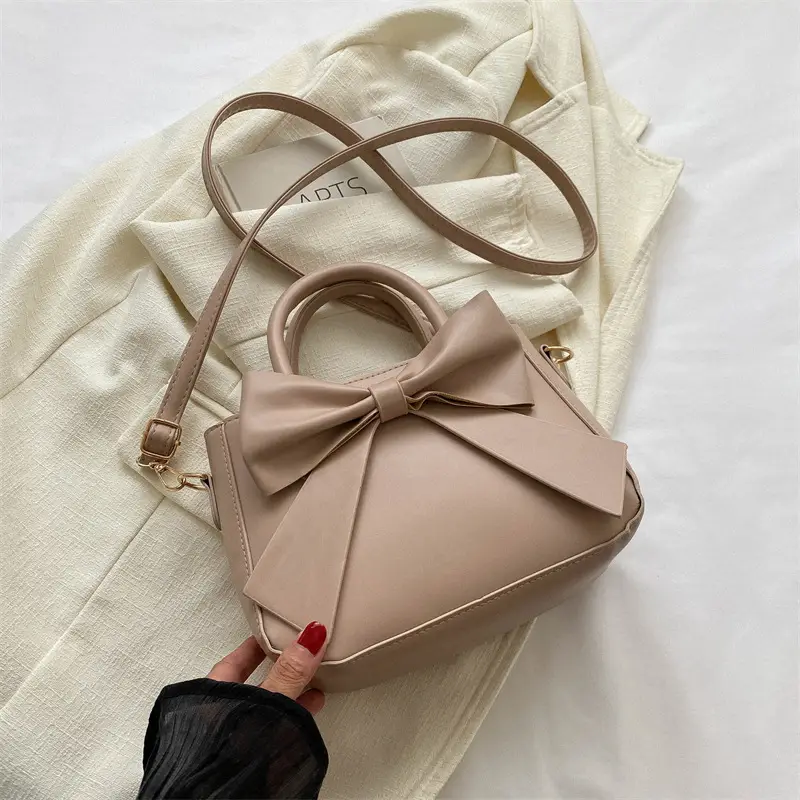 Black Bow Shoulder Messenger Bag for Women 2023 - Image 3