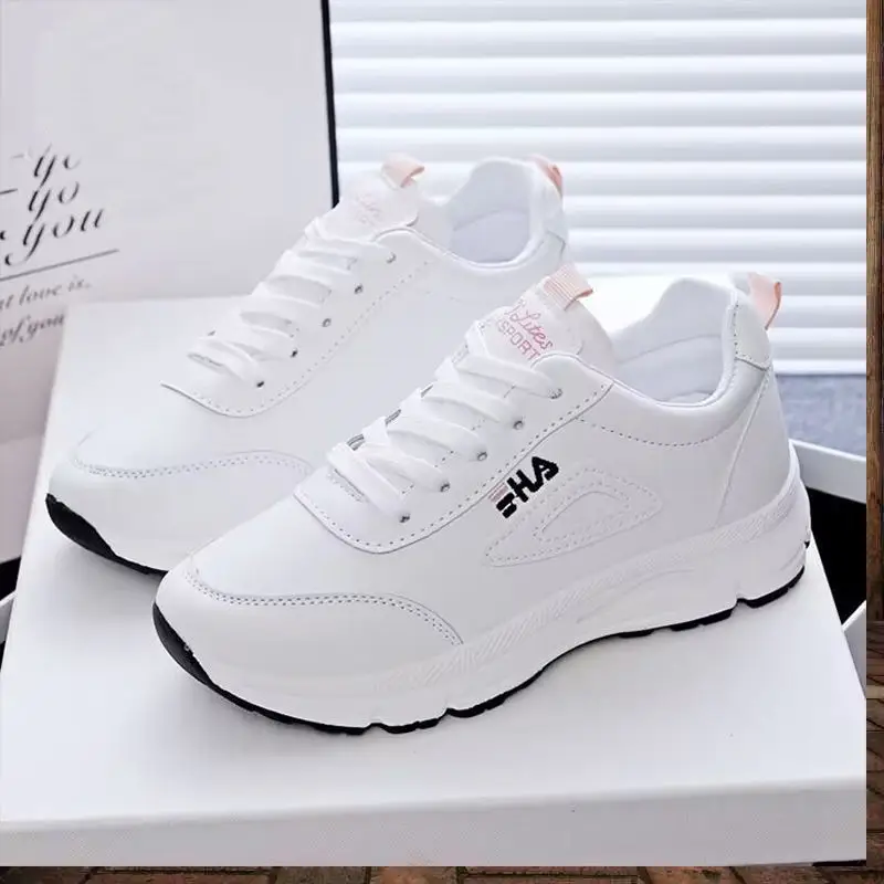 Women Leather Chunky White Sneakers Fila 2023 - Image 14
