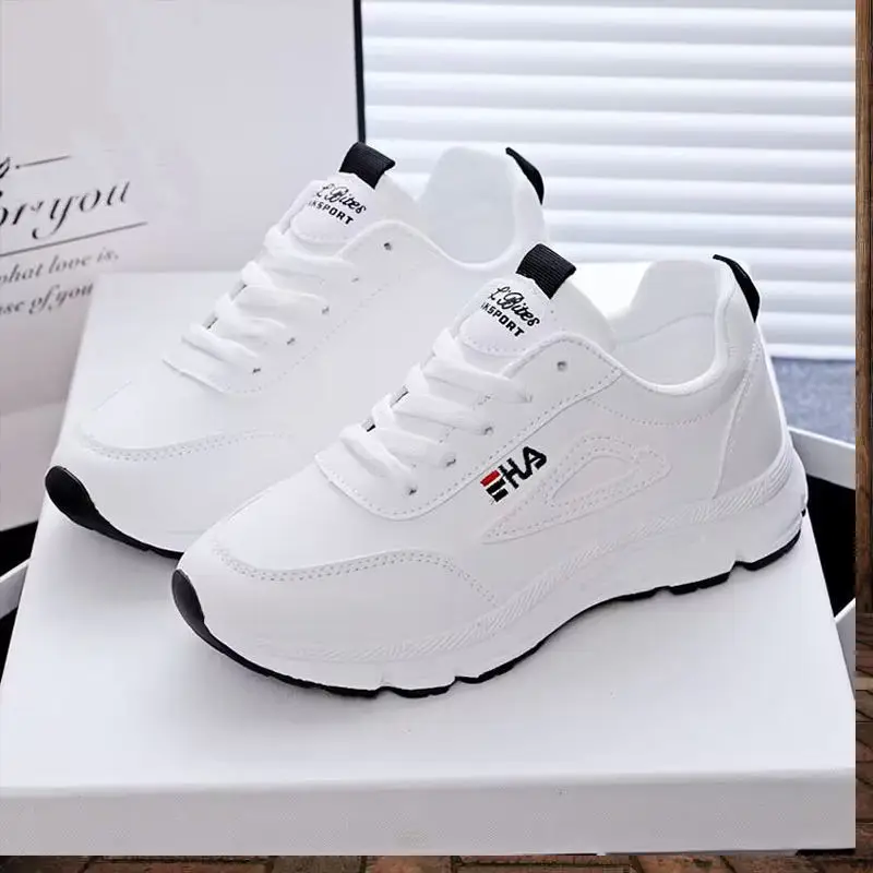 Women Leather Chunky White Sneakers Fila 2023 - Image 15