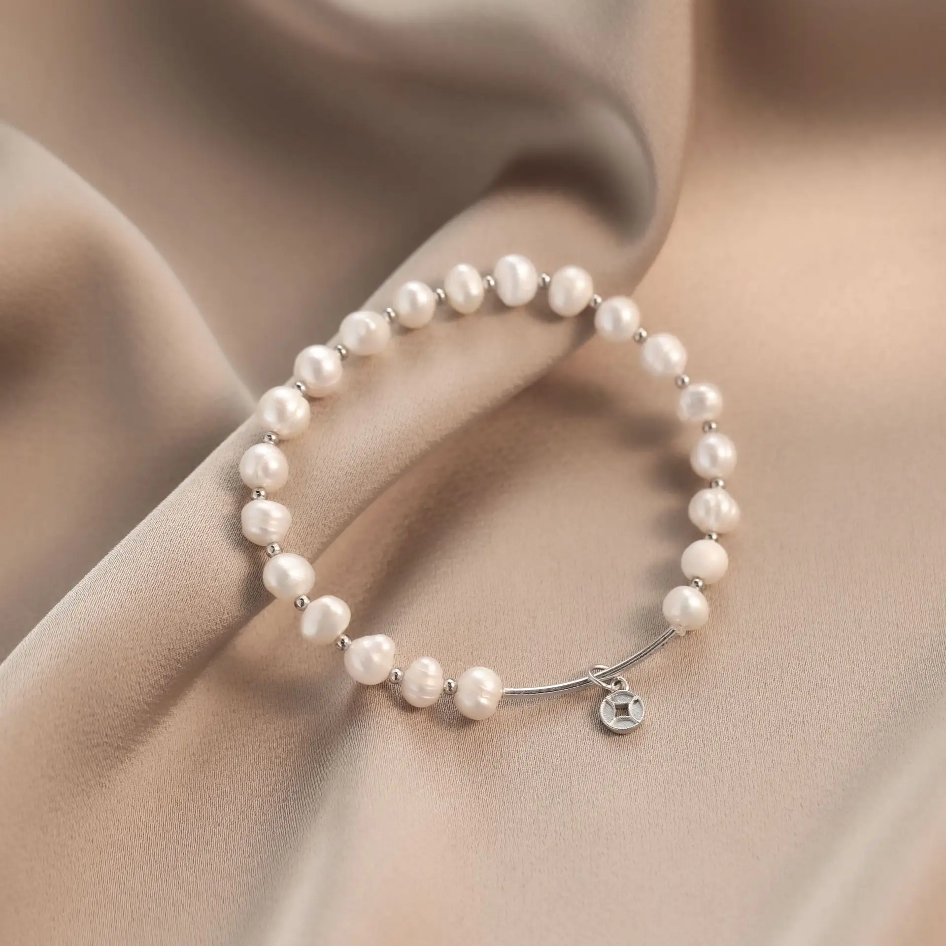 S925 Pearl Bracelet for Best Friend Elegant Gift - Image 4