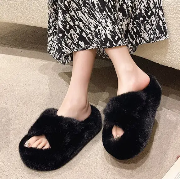 7cm Thick-Soled Slippers with Fleece Lining, Warm Cotton Slippers, Cross-Strap Fashion Ins2026 Autumn and Winter New Style Furry Slippers - Image 8