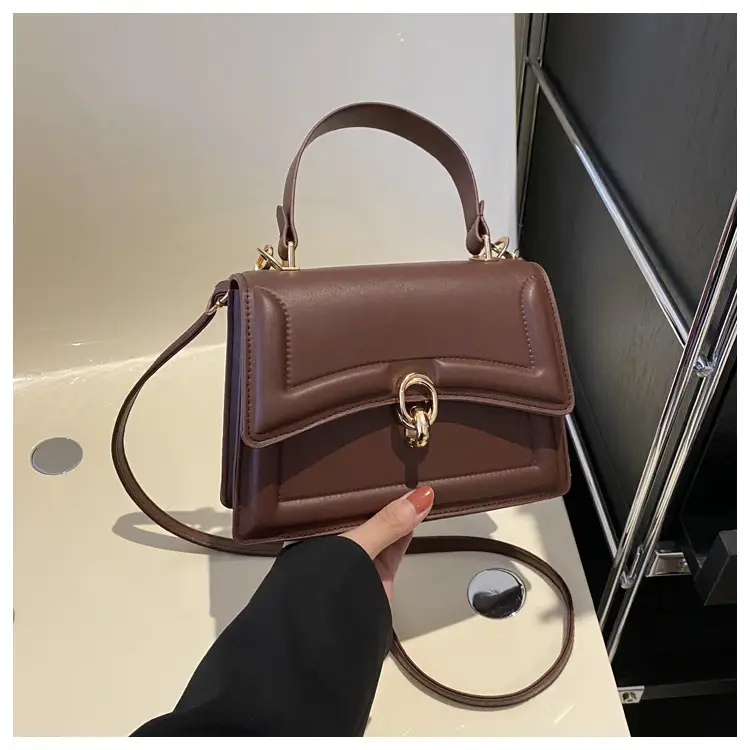 White Western Style Shoulder Messenger Bag 2023 — feature 22