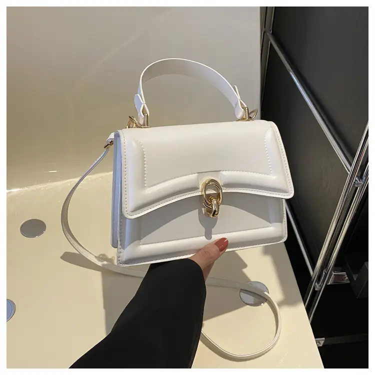 White Western Style Shoulder Messenger Bag 2023 — feature 24