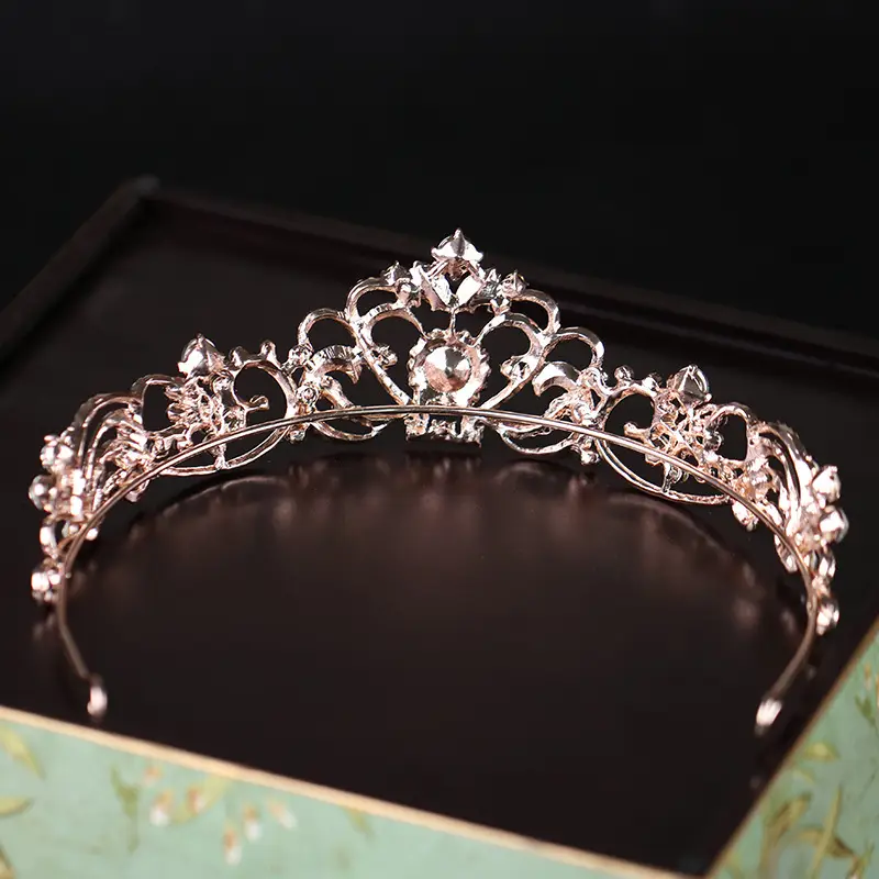 European Style Rhinestone Wedding Crown Hairband — feature 5