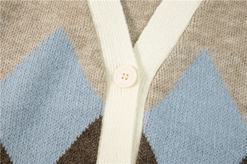 2025 V-Neck Knit Viscose Diamond Spalung Vest — feature 17