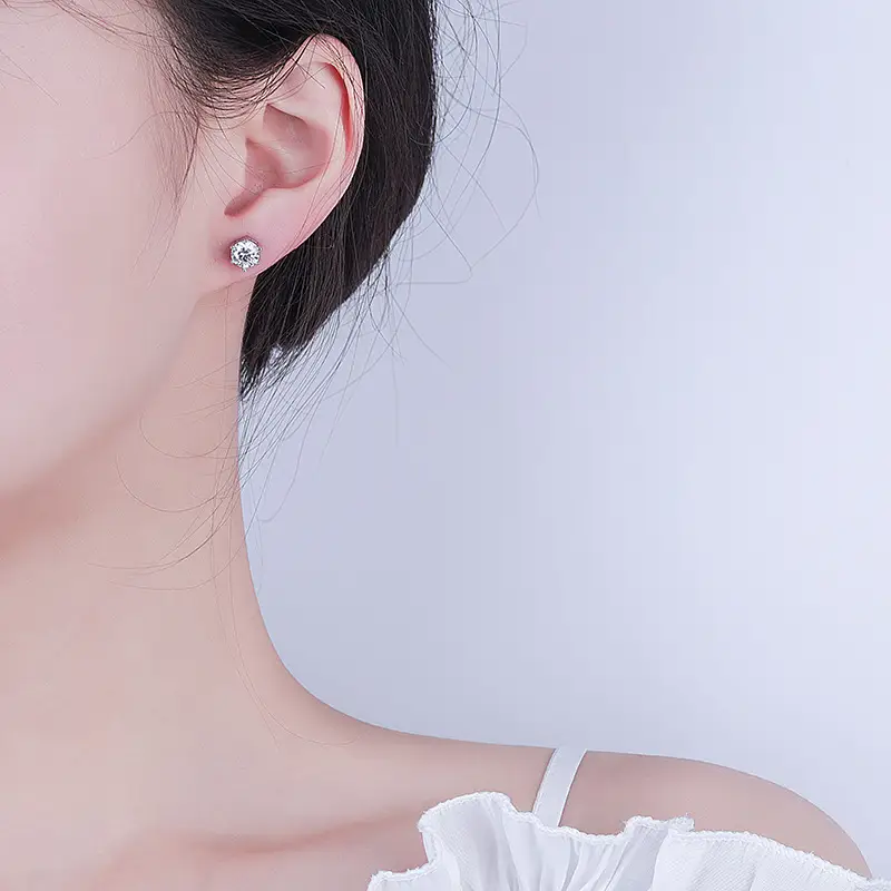 Mosan Diamond Six Claw Earrings 1 Karat Silver