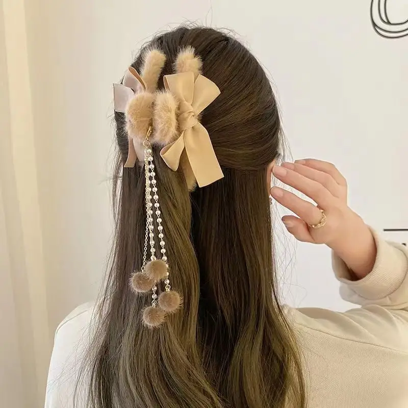 New plush flower hairpin with tassel and bear design — feature 10