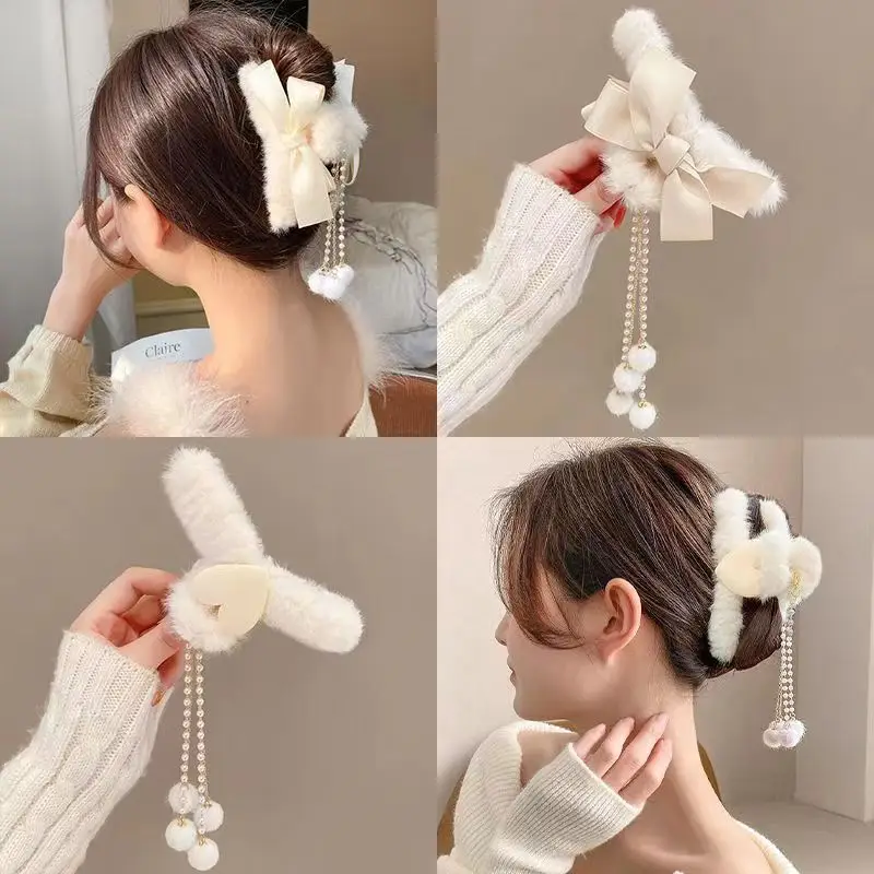 New plush flower hairpin with tassel and bear design — feature 6