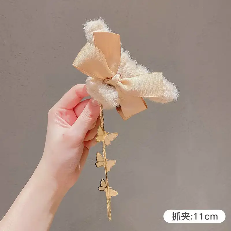 New plush flower hairpin with tassel and bear design - Image 4