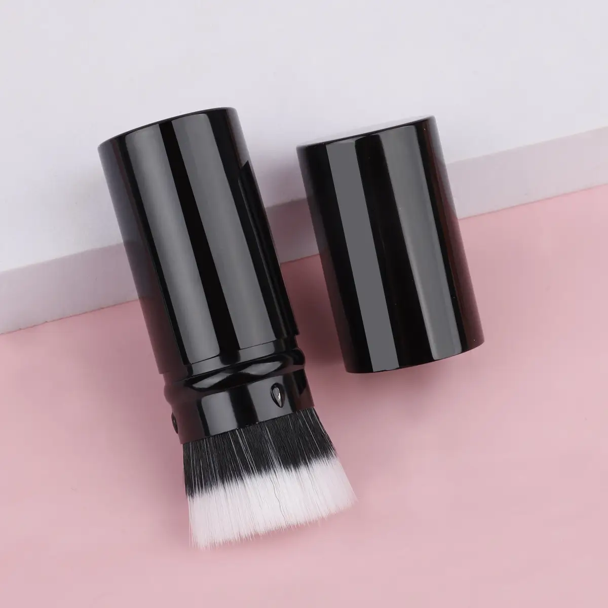 New Retractable Stippling Brush 187 Makeup Dust Brush Single Large Powder Brush Blush Brush - Image 3