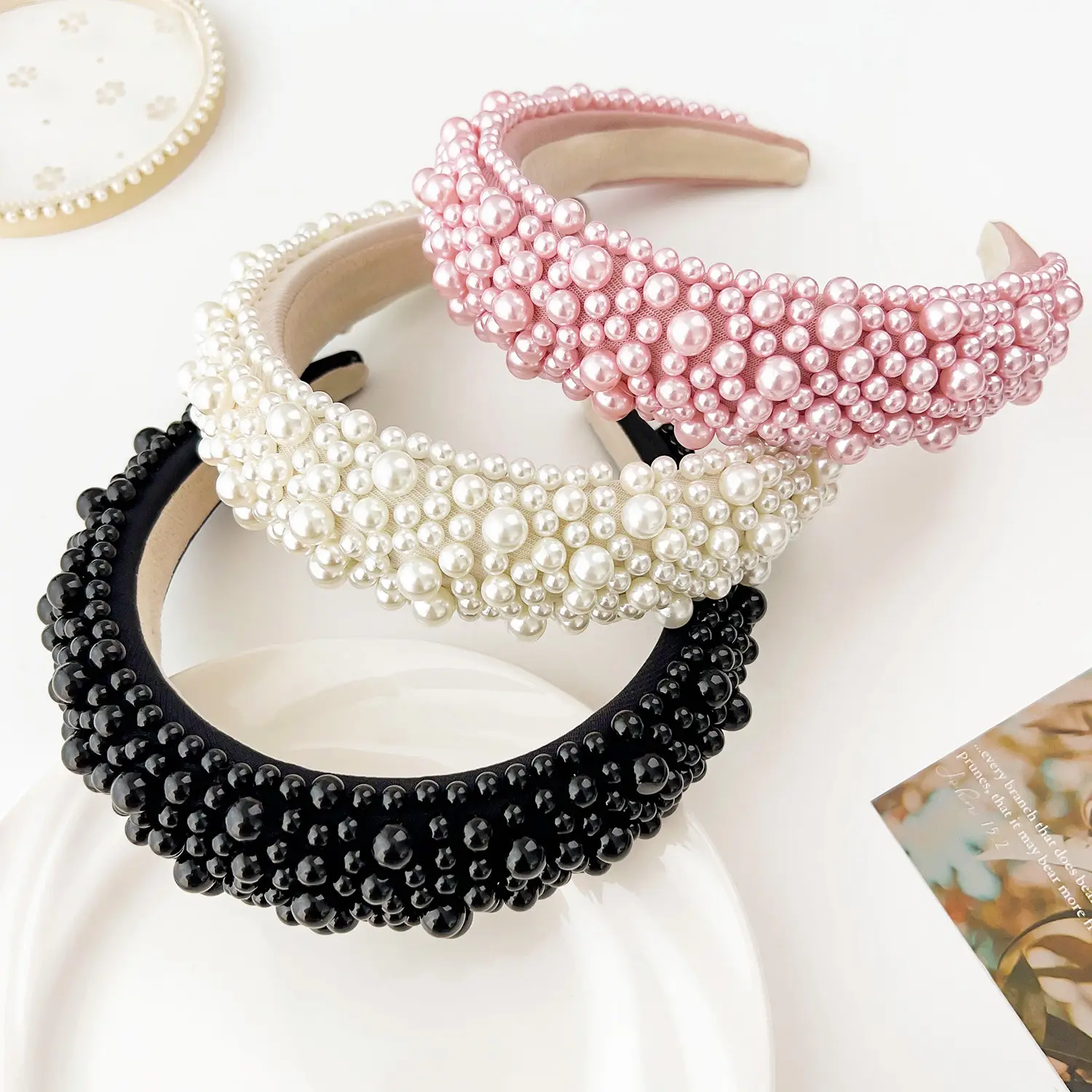 Pink Pearl Skull Top Hairpin with Wide Edge Design — feature 7