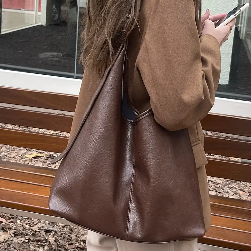 Large Capacity Leather Shoulder Bag for Women Brown - Image 5
