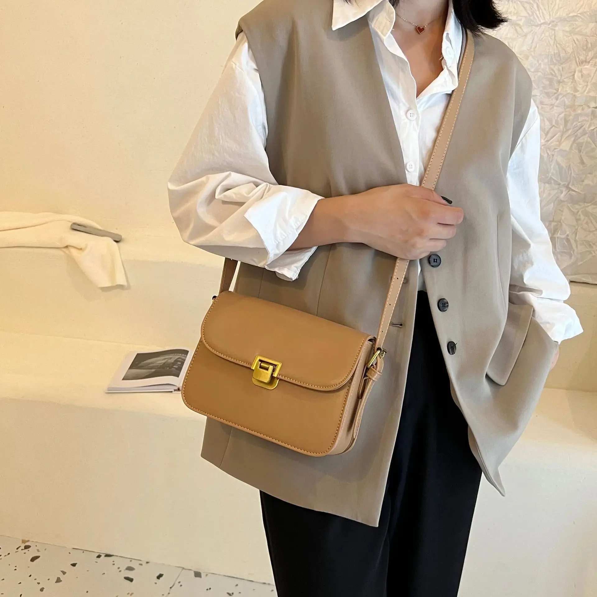 Women's Tan Leather Crossbody Bag 2025 New - Image 8