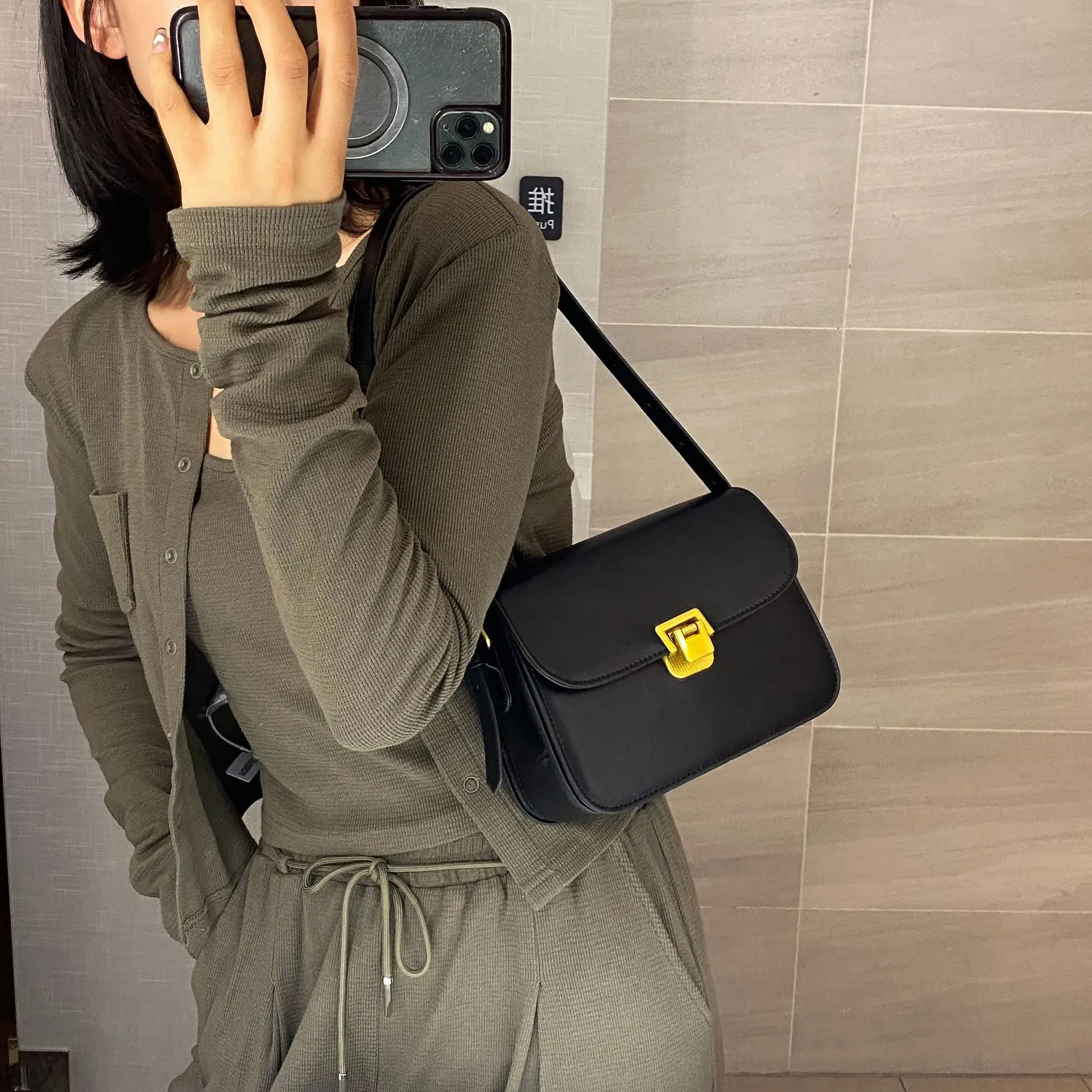 Women's Tan Leather Crossbody Bag 2025 New - Image 9