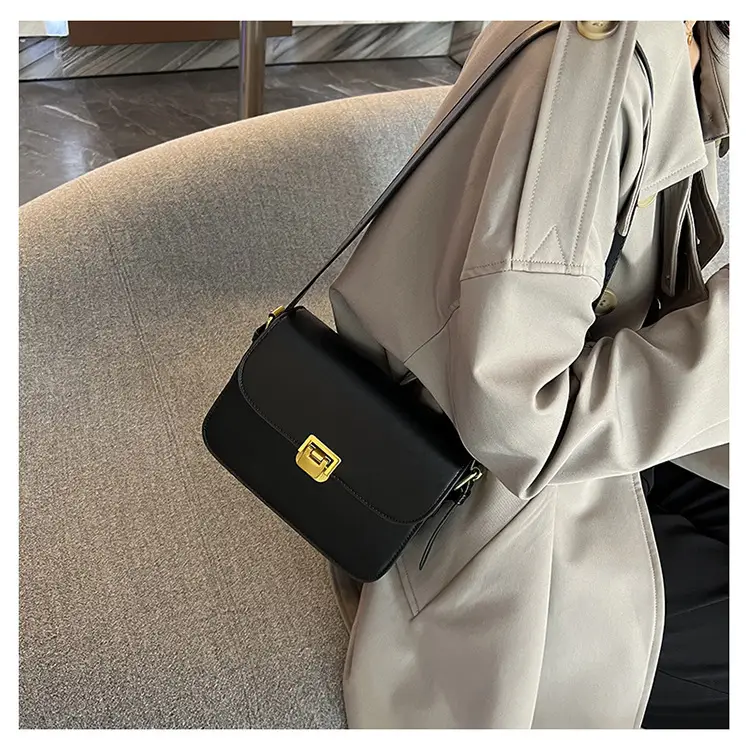 Women's Tan Leather Crossbody Bag 2025 New — feature 26