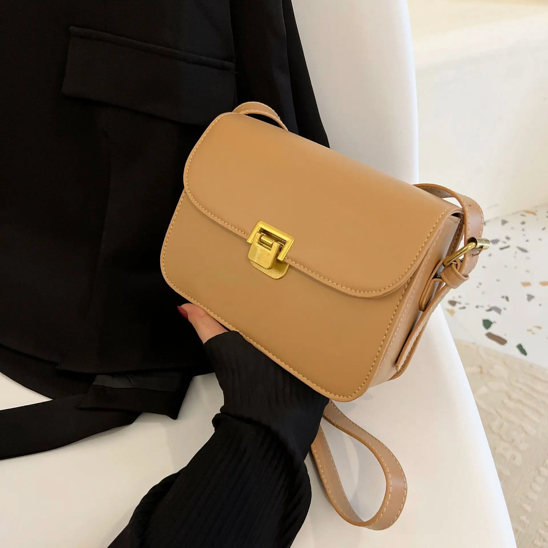 Women's Tan Leather Crossbody Bag 2025 New - Image 4
