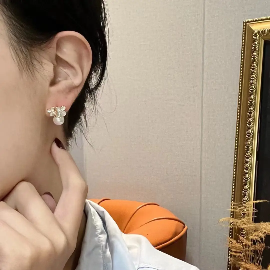 Flower Pearl Earrings Drop Oil Size Gold Plated - Image 10