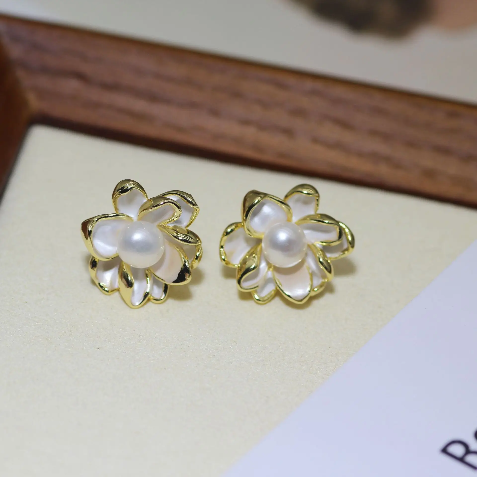 Flower Pearl Earrings Drop Oil Size Gold Plated - Image 5
