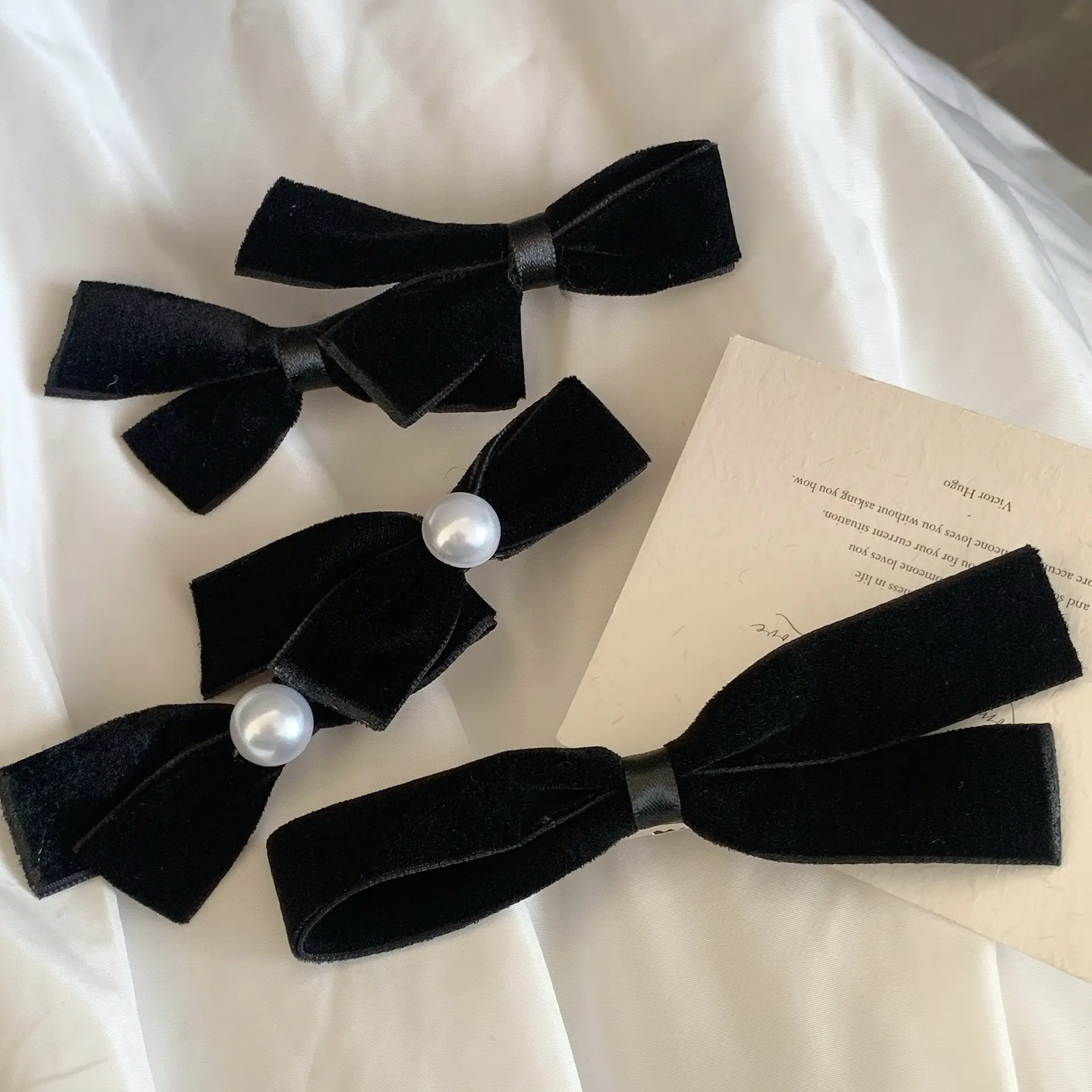 Black Velvet Pearl Bow Hairpin for Women — feature 13
