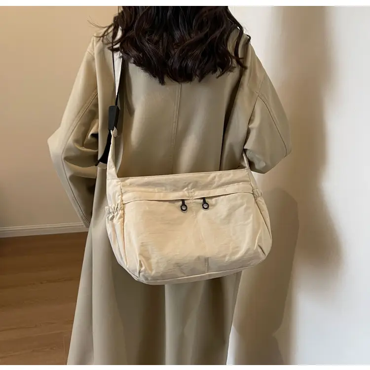 Waterproof Nylon Messenger Bag Olive Green Large Capacity — feature 19