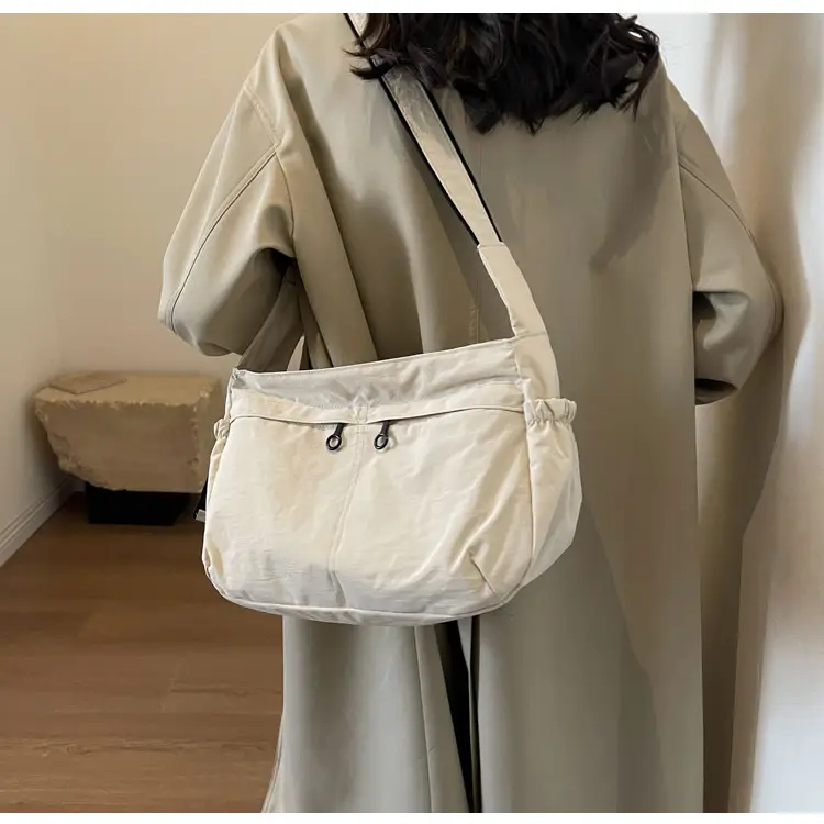 Waterproof Nylon Messenger Bag Olive Green Large Capacity — feature 23