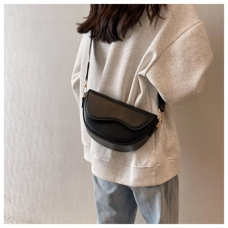 Black Crossbody Bag for Women 2023 — feature 15