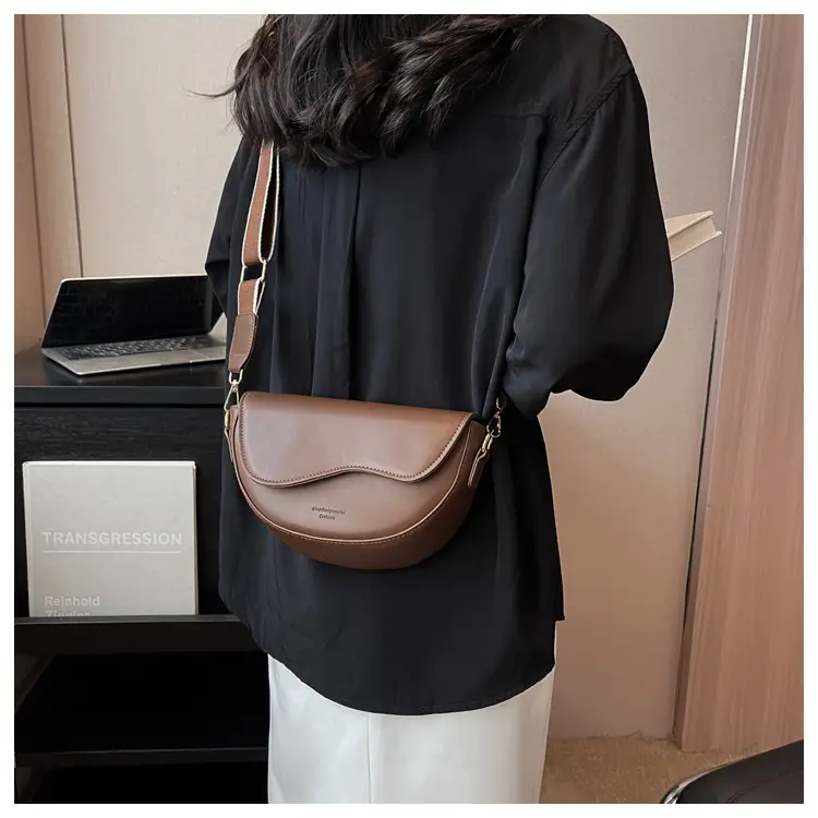 Black Crossbody Bag for Women 2023 — feature 26