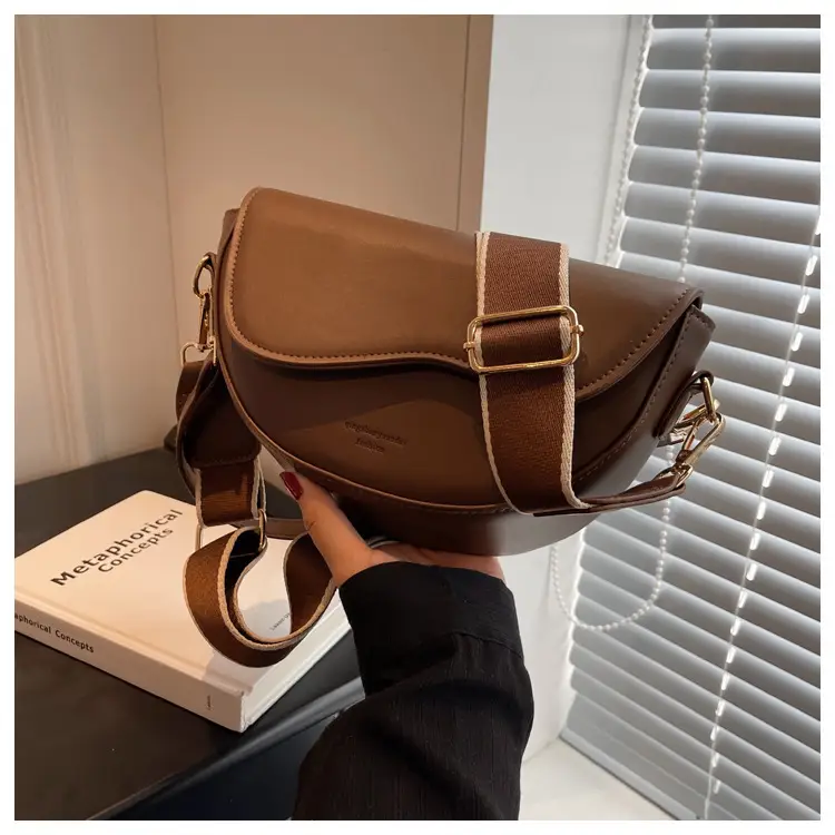 Black Crossbody Bag for Women 2023 — feature 33