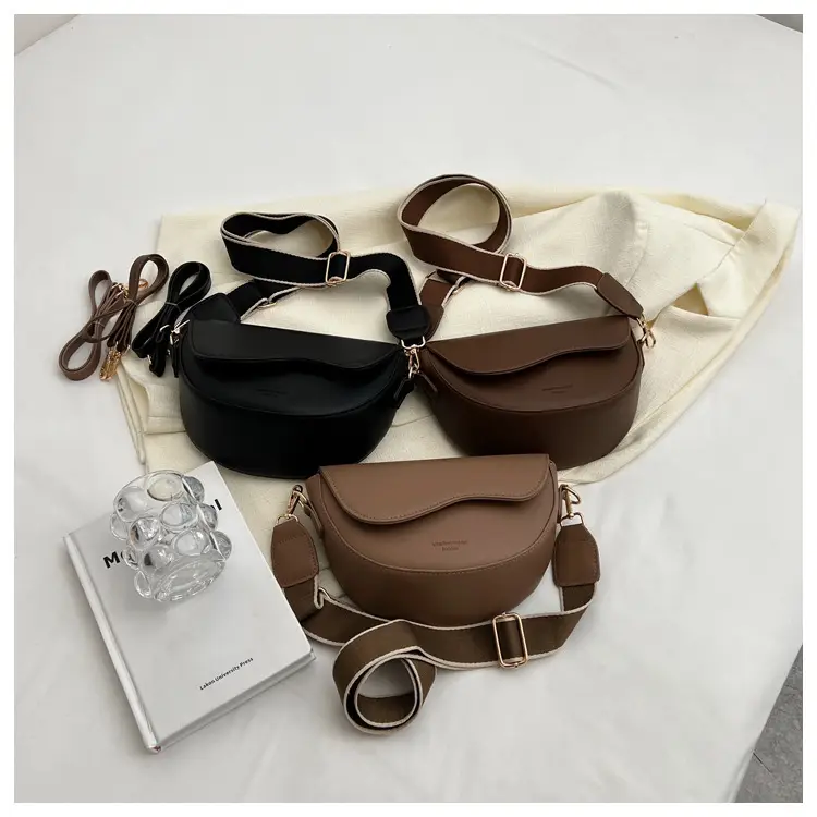 Black Crossbody Bag for Women 2023 — feature 9