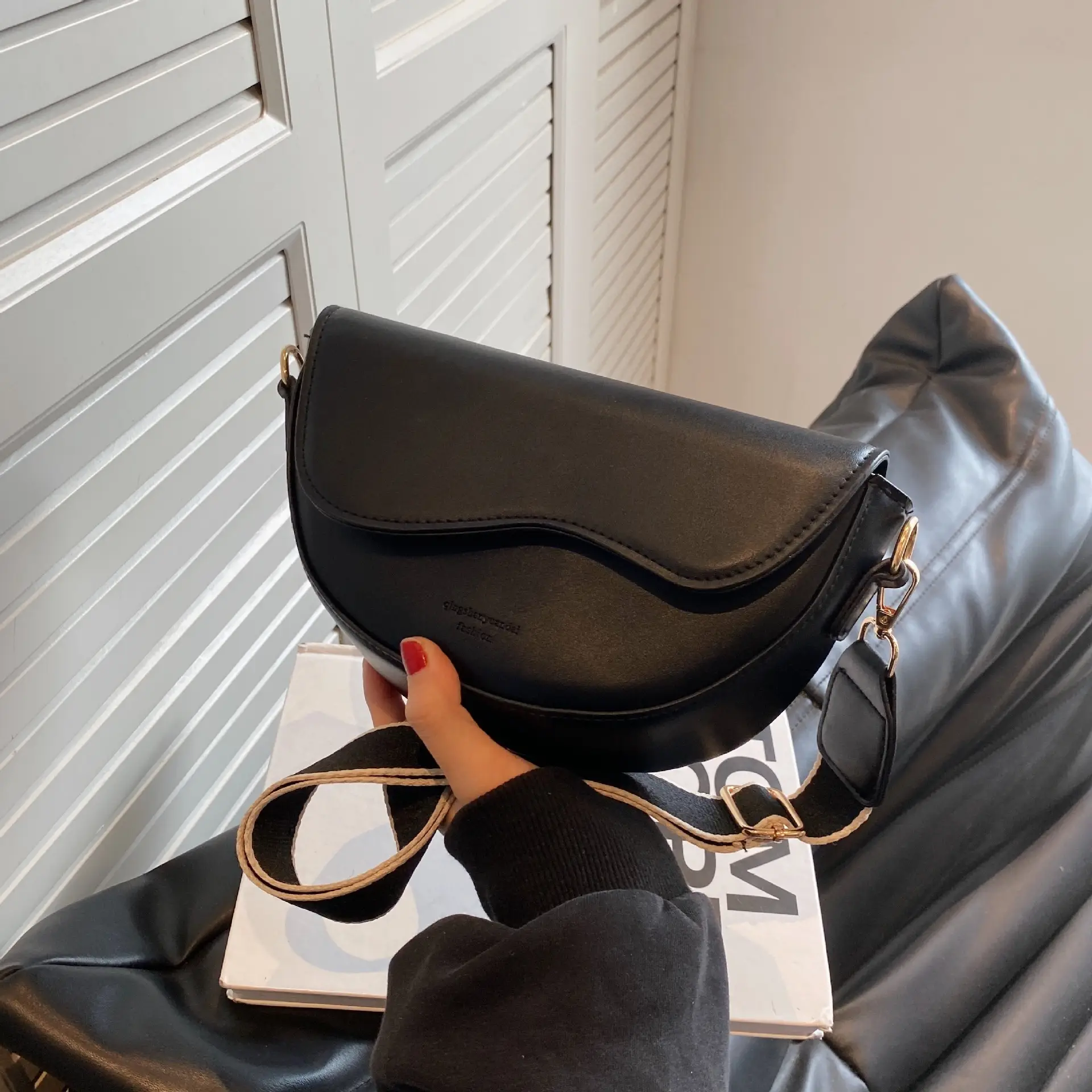 Black Crossbody Bag for Women 2023 - Image 3