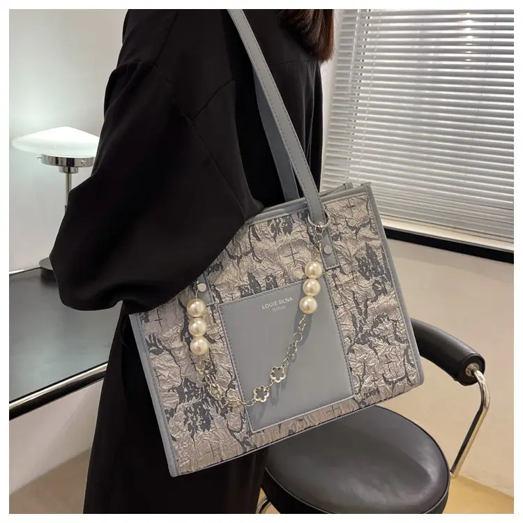 Pearl Chain Shoulder Bag for Women with Pearl Embroidery — feature 15