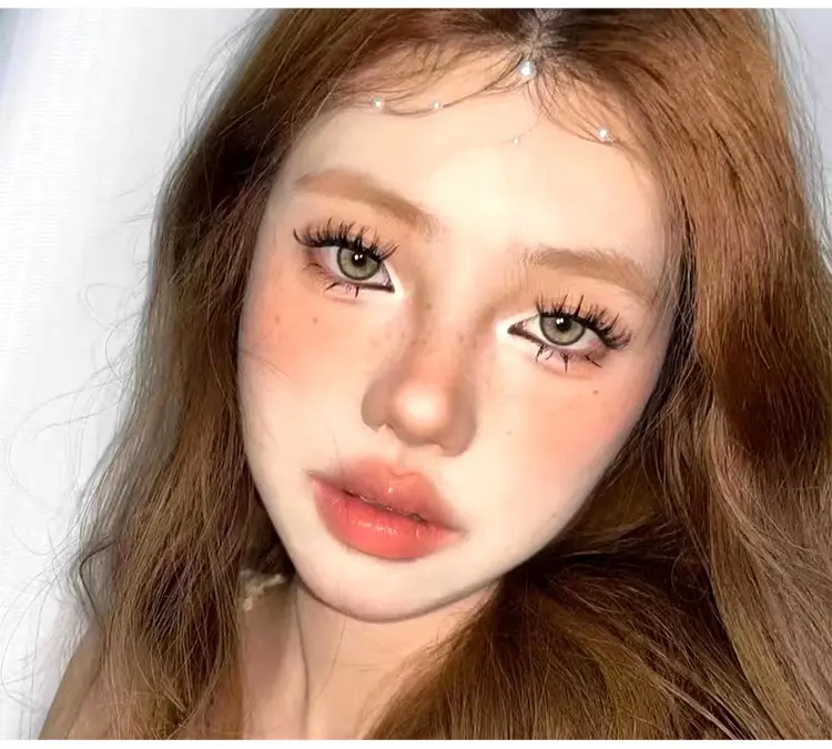 Cute W-Shaped False Eyelashes for Single Eye — feature 7