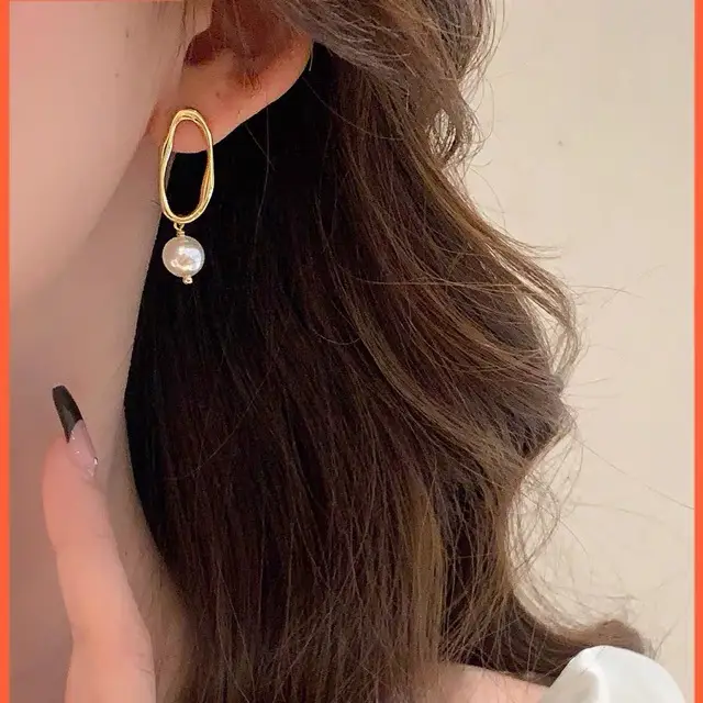 Minimalist Pearl Drop Earrings for Women - Image 4