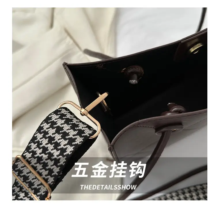 Black Quilted Tote Bag for Women 2023 Winter — feature 4