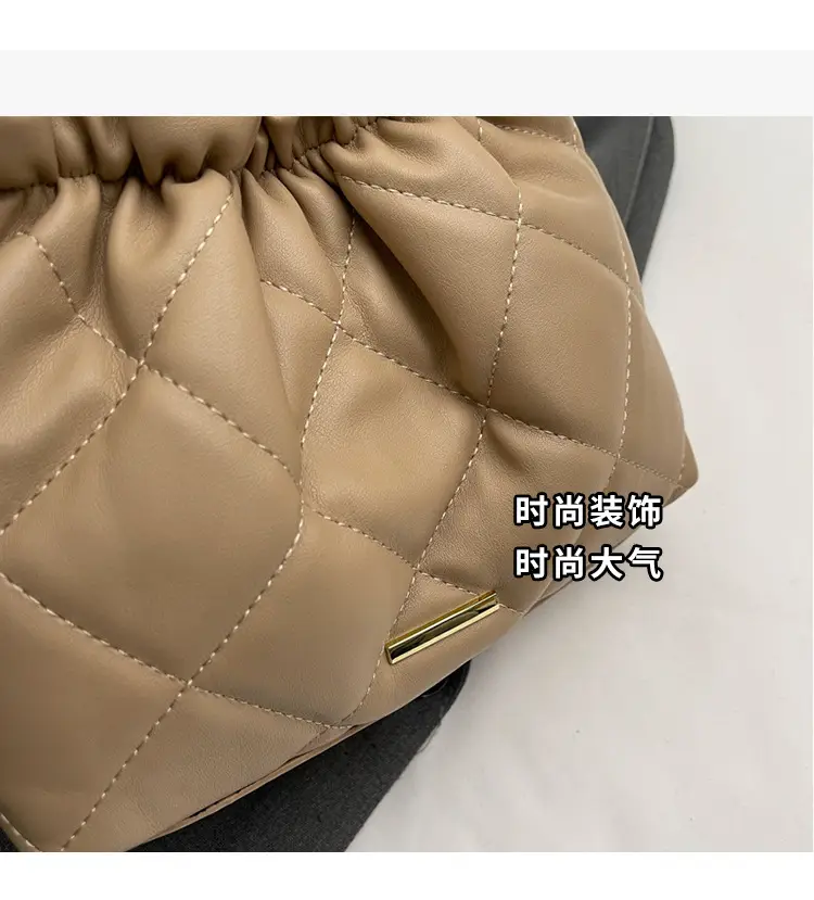 Women Chain Bag Autumn Winter 2026 Niche Design — feature 14