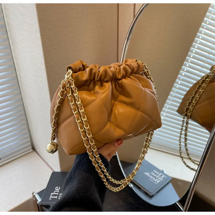 Women Chain Bag Autumn Winter 2026 Niche Design — feature 22
