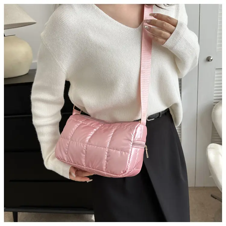 Black Quilted Shoulder Bag for Women 2023 Winter — feature 14