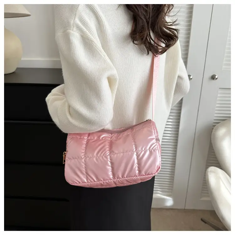 Black Quilted Shoulder Bag for Women 2023 Winter — feature 16
