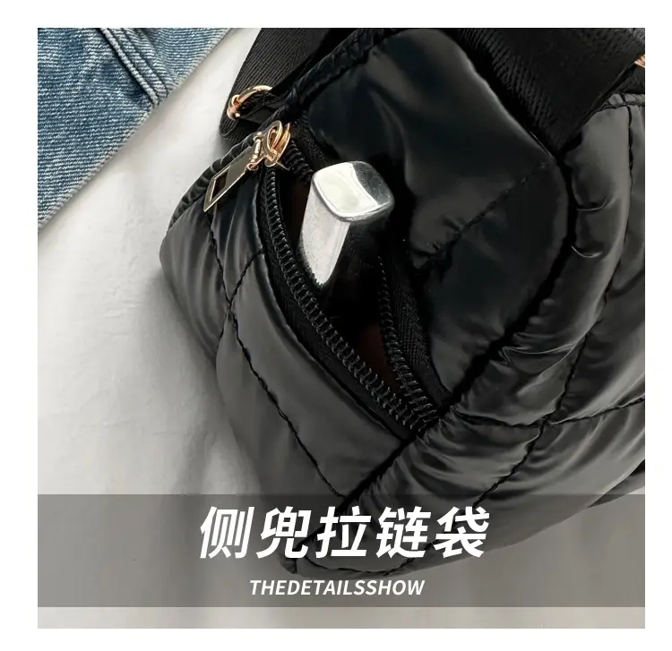 Black Quilted Shoulder Bag for Women 2023 Winter — feature 5
